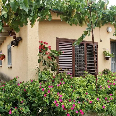 Хостел Turistico Torre De Sabre *