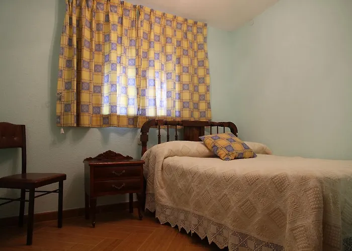 Hostel Turistico Torre De Sabre El Cubo de Tierra del Vino